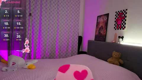 lilith_poison online show from October 15, 6:20 pm