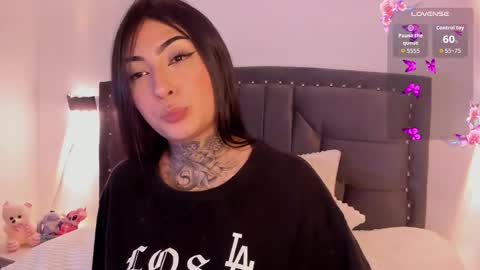 lilith_thompson online show from October 10, 7:14 am