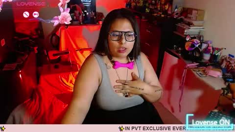 lilith_tyler online show from November 26, 6:43 am