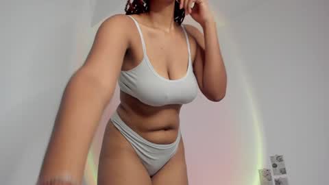 Snapshot of lilith_vision chatting on December 22, 2:49 am Alejandra online show from December 22, 2:49 am