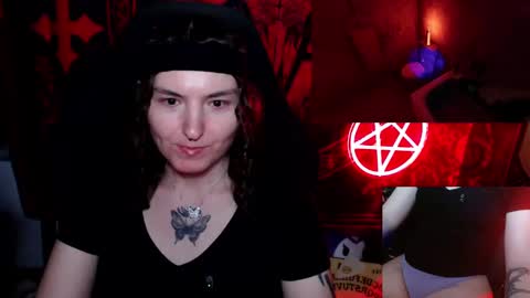 Snapshot of lilithara666 chatting on October 16, 1:49 am Brandi online show from October 16, 1:49 am
