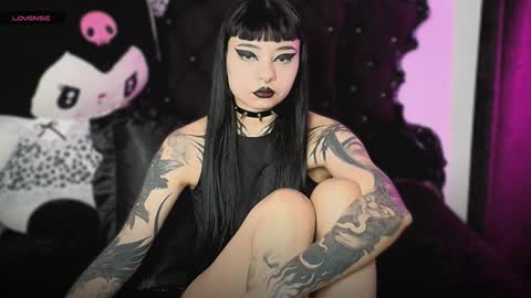   online show from November 26, 5:37 am