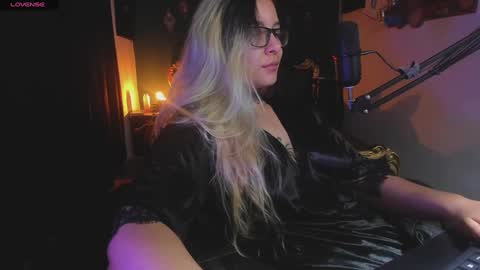 lilithmystic01 online show from February 5, 1:54 pm