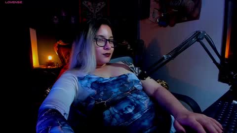 lilithmystic01 online show from February 2, 2:59 am