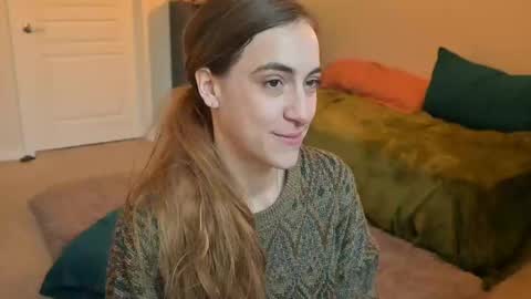 Snapshot of lilithoftrees chatting on February 15, 4:56 pm L online show from February 15, 4:56 pm
