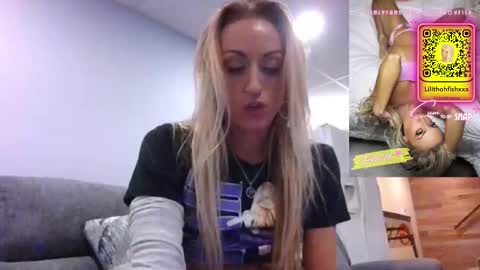 Lilithohfish online show from October 27, 3:34 pm