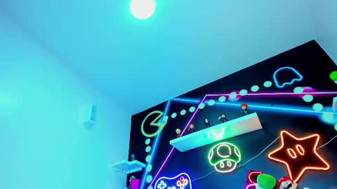 L I L I T H  online show from March 10, 6:34 pm