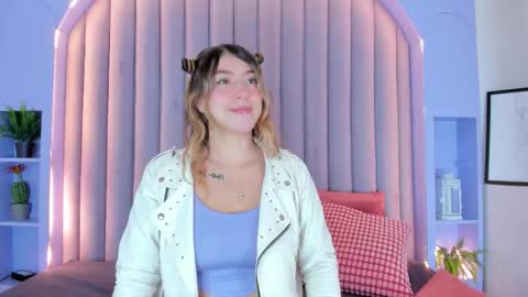 L I L I T H  online show from November 25, 11:53 am