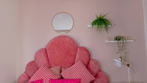 L I L I T H  online show from October 11, 12:10 pm