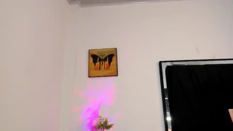 Lilith online show from November 28, 5:15 am