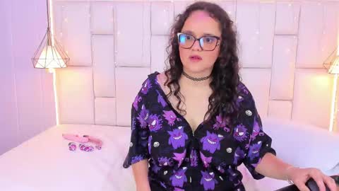 Lilith online show from November 29, 4:09 am