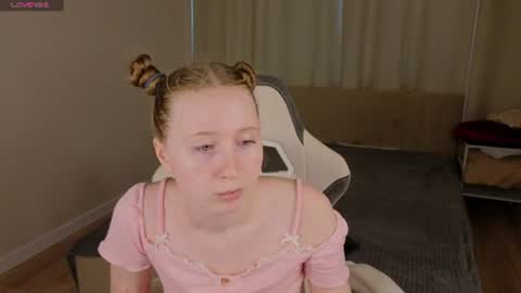  Lili Tiny  GMT2 3-10AM  MonTueWedThuSat online show from July 10, 7:46 am