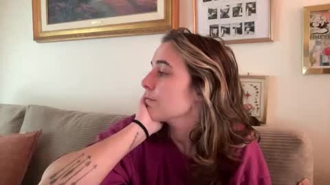 lilldaddysgirl online show from February 20, 8:22 pm