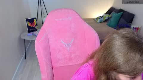 Snapshot of lill_mary chatting on February 7, 2:19 am Maria online show from February 7, 2:19 am