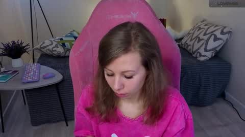 Snapshot of lill_mary chatting on March 3, 3:41 am Maria online show from March 3, 3:41 am