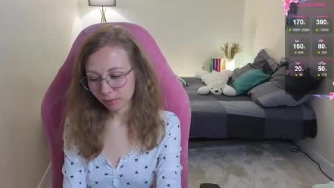 Maria online show from October 6, 1:45 am