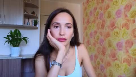 Lillian online show from October 6, 4:41 am