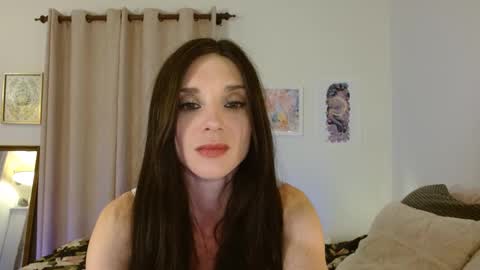 Lillian Rose online show from September 28, 3:26 am