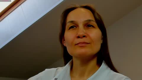 lillian_white1 online show from February 13, 7:56 am