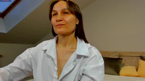 lillian_white1 online show from February 13, 11:06 am