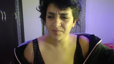 lillith online show from April 15, 12:08 pm