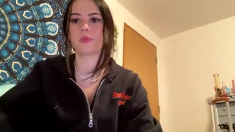 lillstephanie online show from September 30, 2:55 am