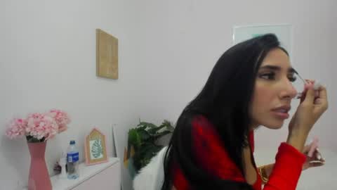 Sweety Lilly Love  online show from May 7, 4:13 pm