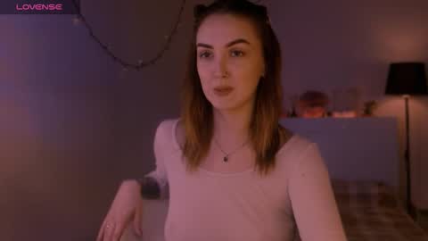 LillyFarey online show from October 2, 6:50 pm