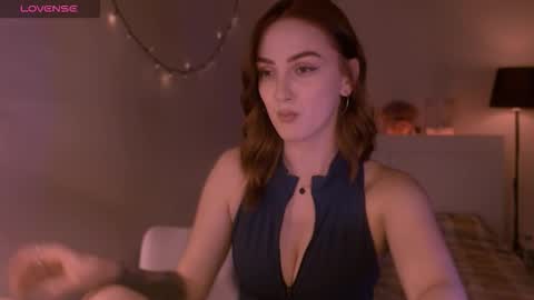 LillyFarey online show from September 25, 4:36 pm