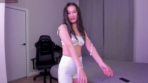 Lilly online show from May 29, 5:22 pm