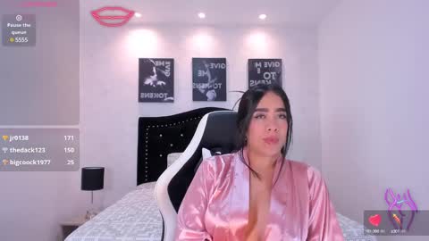 Lilly online show from February 20, 6:13 pm