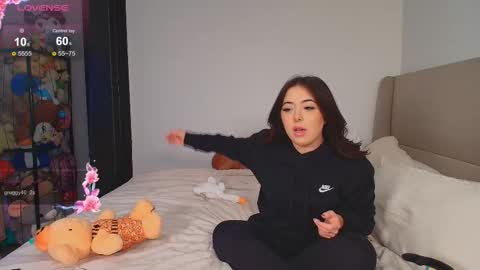 Roxy online show from October 29, 12:45 am