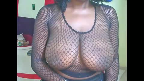 lilshawrie online show from December 10, 4:56 am