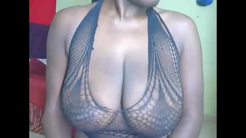 lilshawrie online show from January 17, 4:17 am