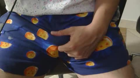 liltorobull online show from March 31, 7:09 am