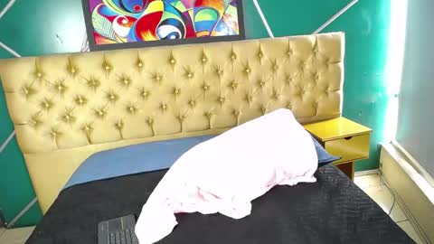lily_browwn online show from May 25, 4:02 pm
