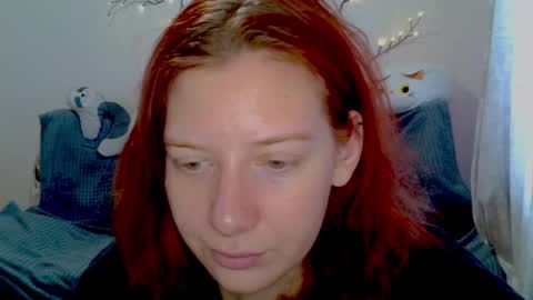 lily_ember online show from February 14, 9:12 am