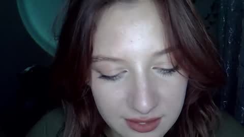 lily_ember online show from November 19, 6:39 pm