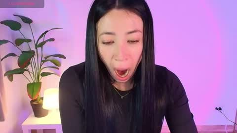 just lily online show from June 30, 10:29 pm