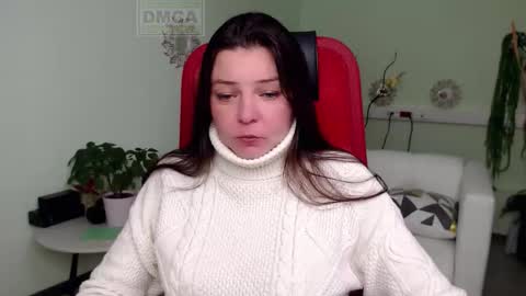 Lily online show from October 28, 7:09 am