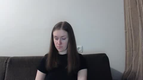 lily_love_x online show from March 6, 3:16 am