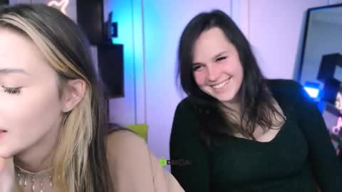 Lily online show from January 17, 7:22 pm