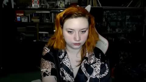 Alice online show from October 15, 5:03 pm