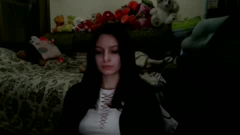 lilycandy_ online show from December 14, 12:33 pm
