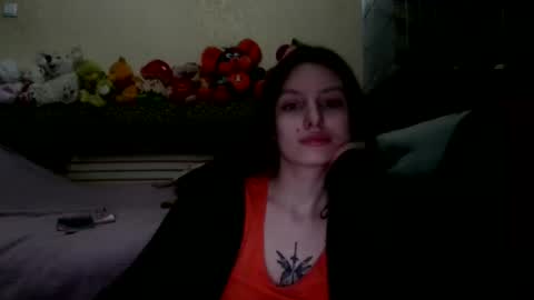 lilycandy_ online show from February 7, 6:13 pm