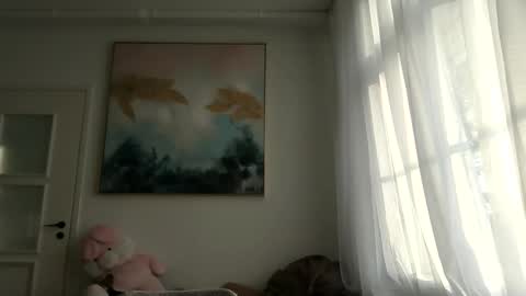 lilycandy_ online show from February 7, 12:08 pm