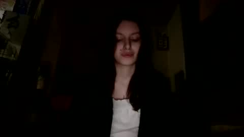 lilycandy_ online show from February 5, 6:26 pm