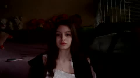 lilycandy_ online show from February 5, 12:17 pm