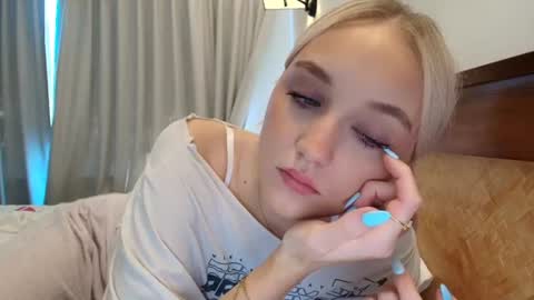lilyflex online show from June 23, 12:29 am