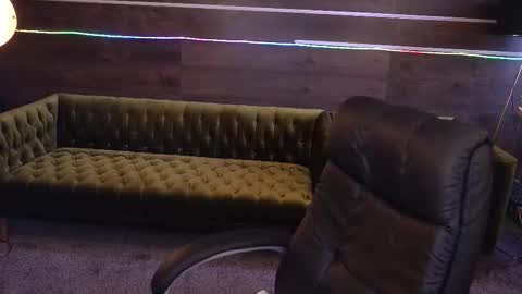 Snapshot of lilyfoxyy chatting on September 10, 6:14 am Lily online show from September 10, 6:14 am